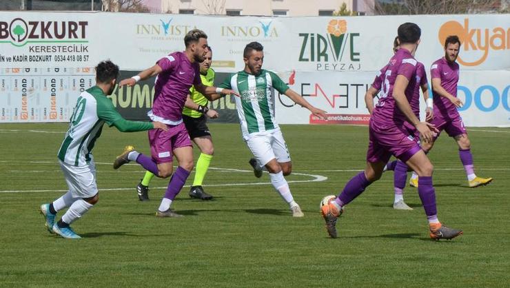 KARAR AÇIKLANDI: TFF 2.LİG, 3.LİG VE BAL OYNANMAYACAK