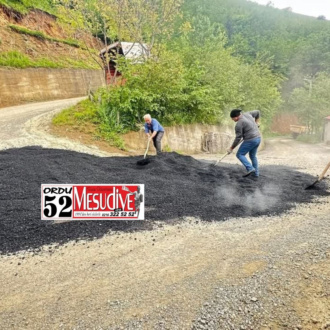 AKPINAR KÖYÜ YOLUNDA ASFALT YAMA ÇALIŞMALARINA BAŞLANDI AKPINAR KÖYÜ YOLUNDA ASFALT YAMA ÇALIŞMALARINA BAŞLANDI