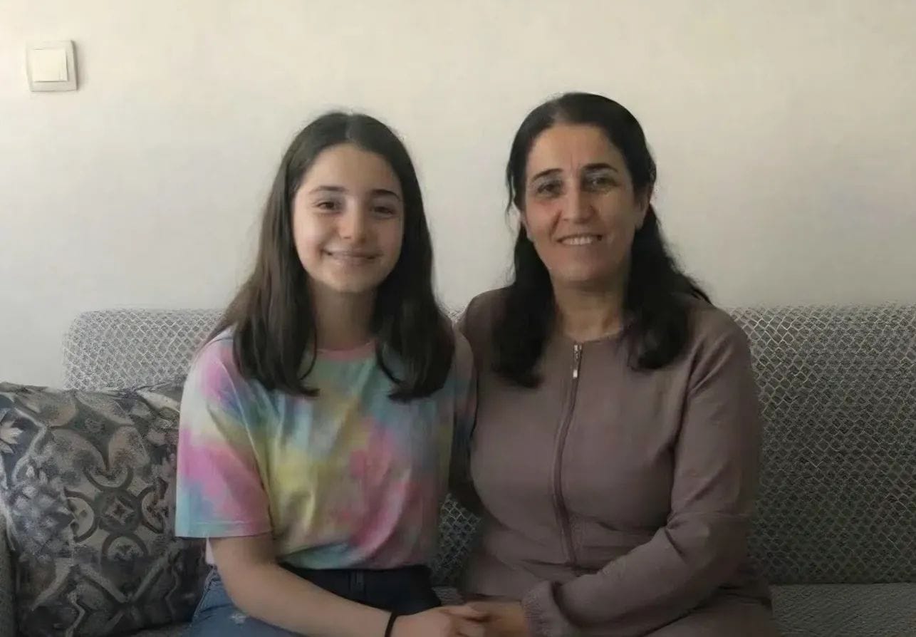 ANNESİNE HARVARD ÜNİVERSİTESİNİ KAZANARAK TEŞEKKÜR ETTİ