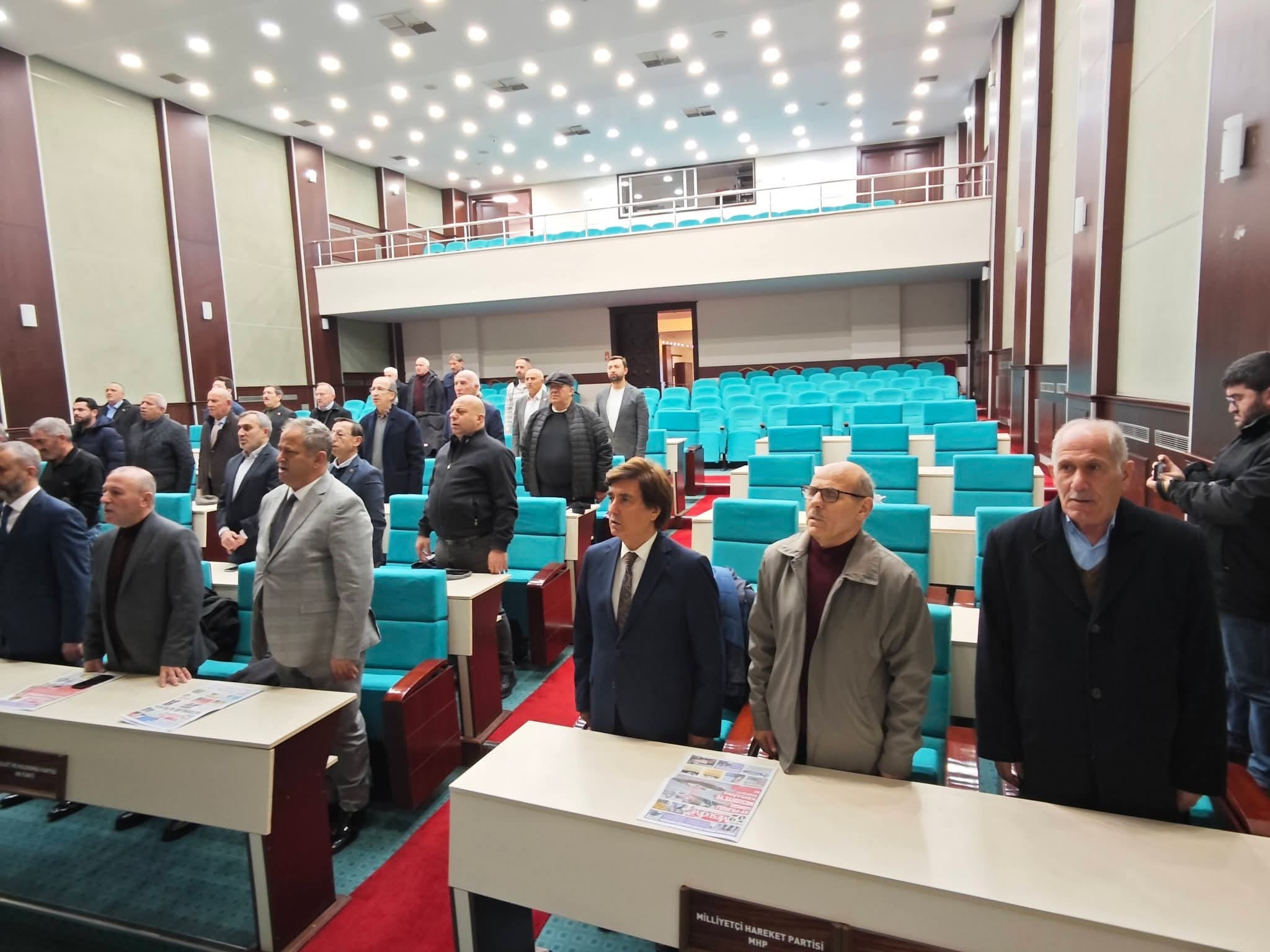 MESUDİYELİLER VAKFI'NDA AHMET ALİ ŞENGÖNÜL'E GÜVENOYU MESUDİYELİLER VAKFI'NDA AHMET ALİ ŞENGÖNÜL'E GÜVENOYU